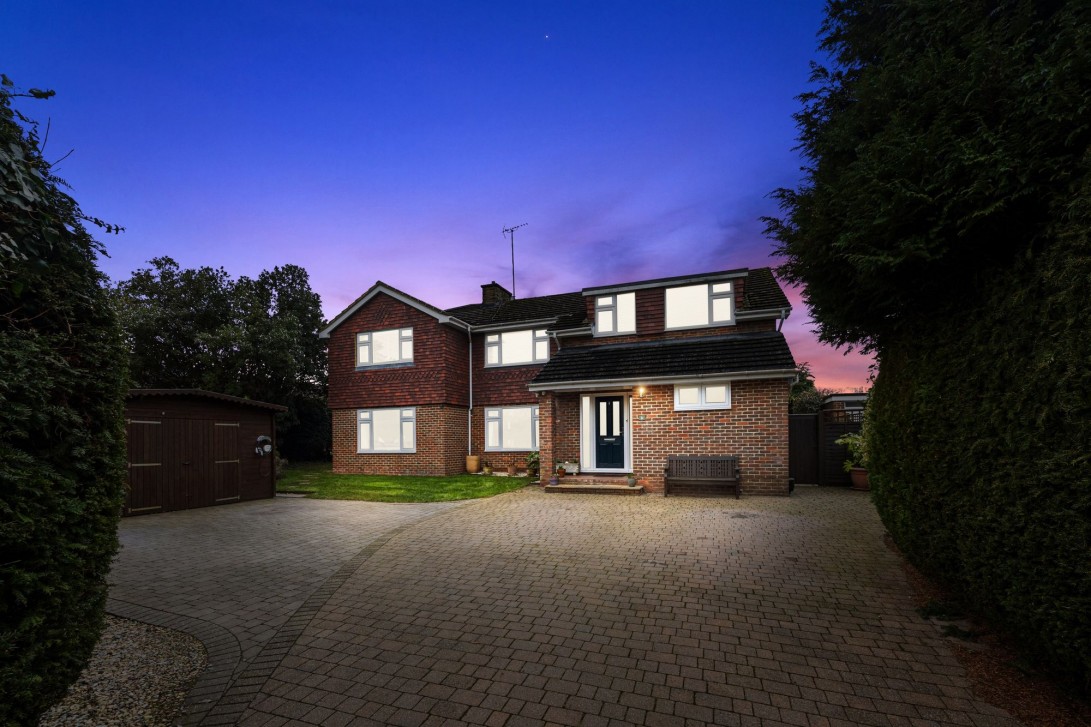 Photo of 31 Penfold Way, Steyning