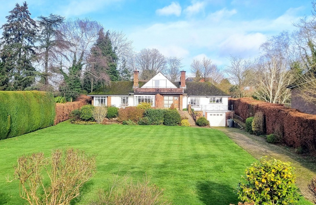 Photo of 14 Brook Lane, Haywards Heath