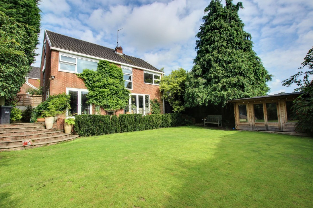 Photo of 6 Fairford Close, Haywards Heath