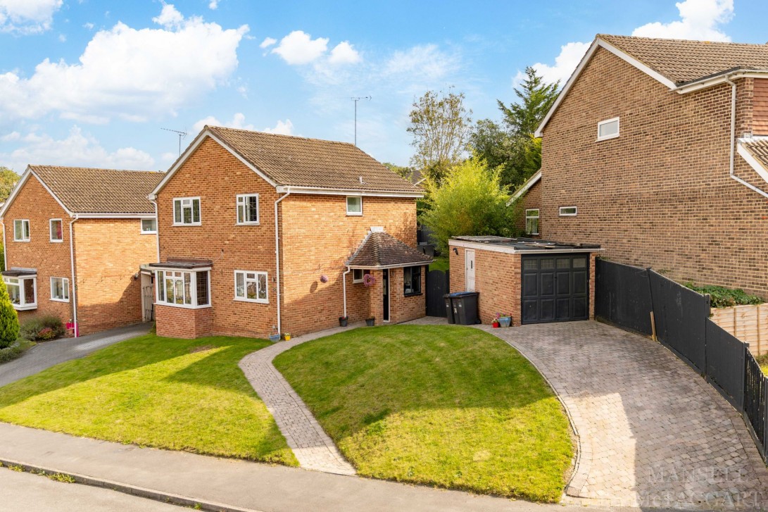 Photo of 34 Alders View Drive, East Grinstead