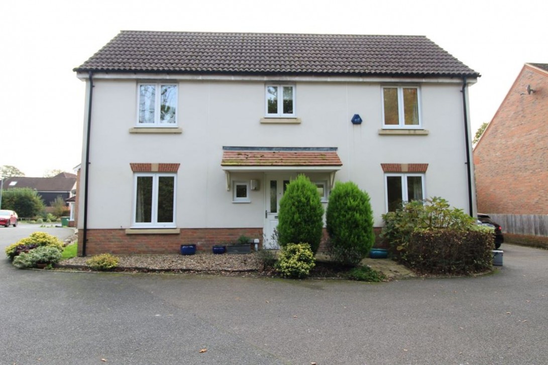 Photo of 18 Orchard Close, Burgess Hill