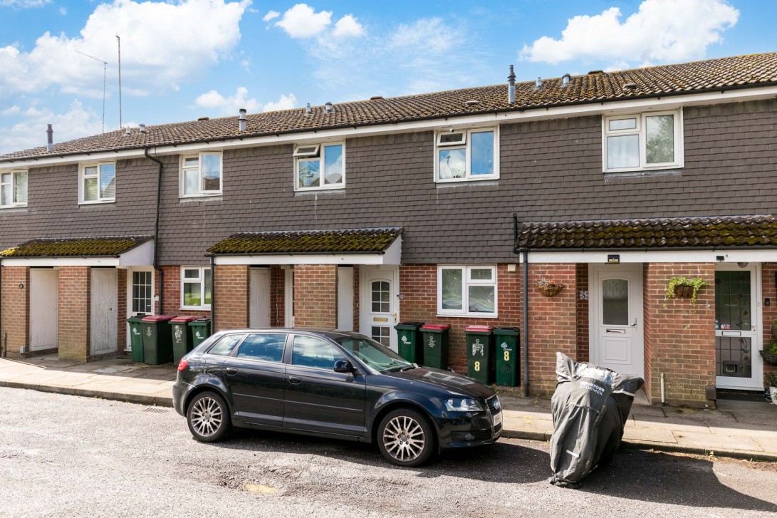 Photo of 9 Saltdean Close, Crawley