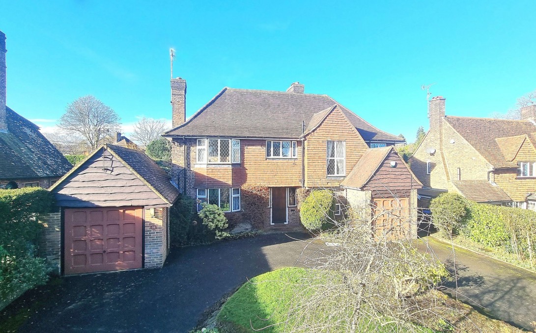 Photo of 16 Summerhill Lane, Haywards Heath