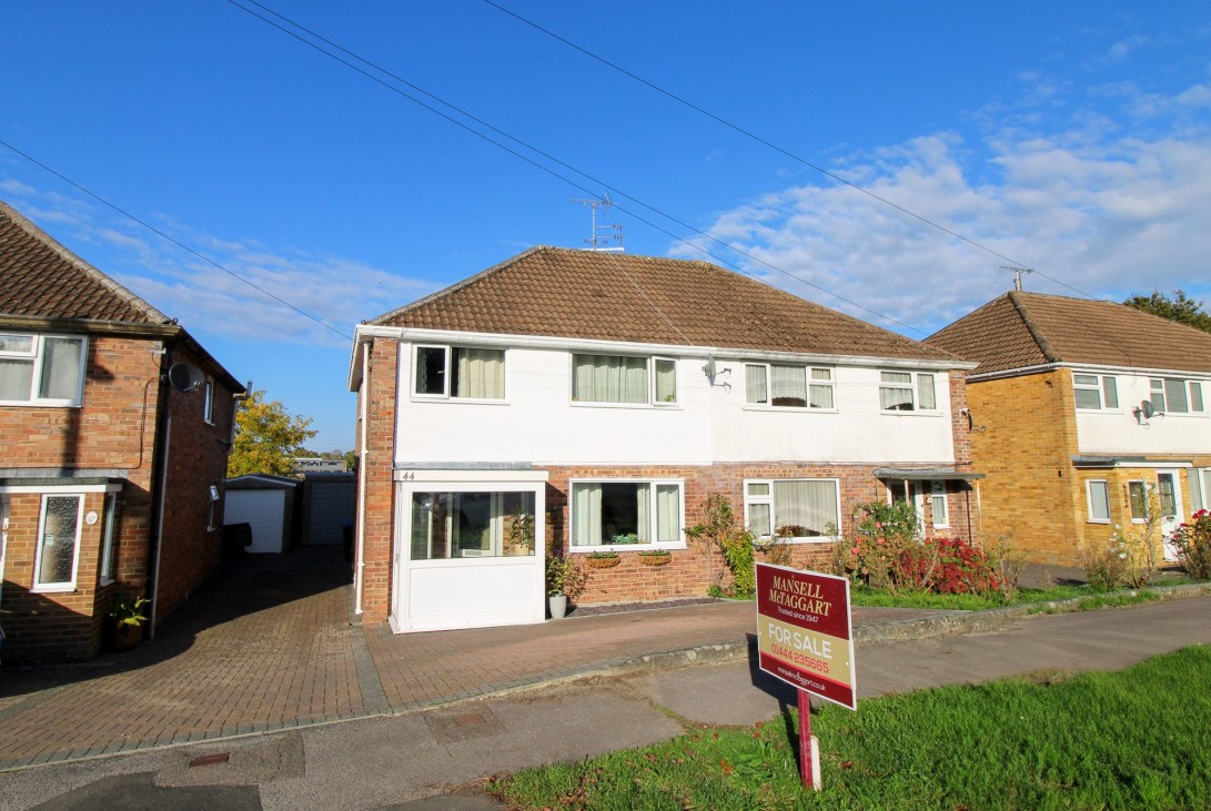 Photo of 44 Holmesdale Road, Burgess Hill