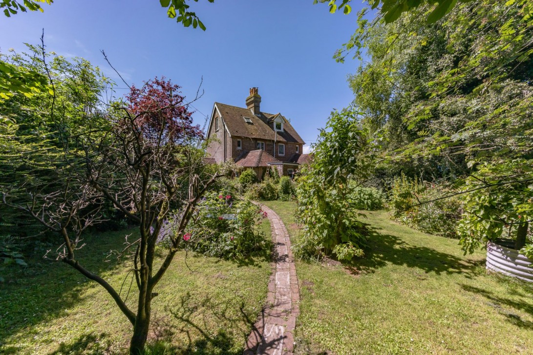 Photo of 2 Finger Post Cottages The Broyle, Lewes