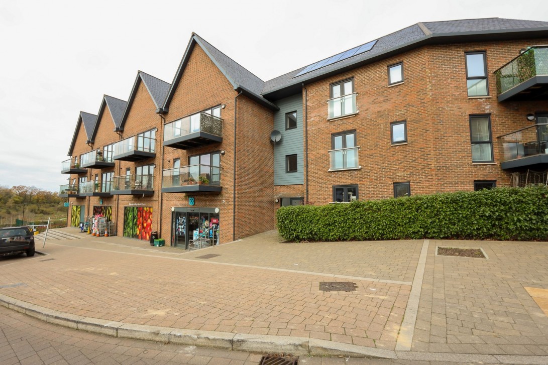 Photo of 28 Terracotta Lane, Burgess Hill