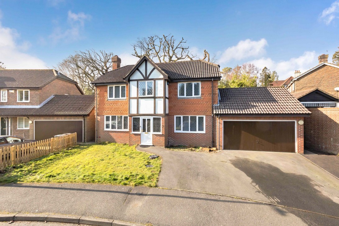 Photo of 2 Graycoats Drive, Crowborough