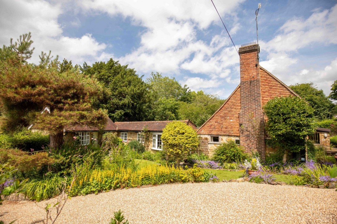 Photo of Tollbar Cottage, Cat Street, Hartfield