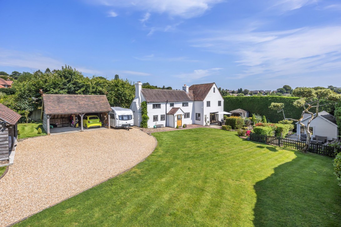 Photo of Springhead Farm Harlequin Lane, Crowborough