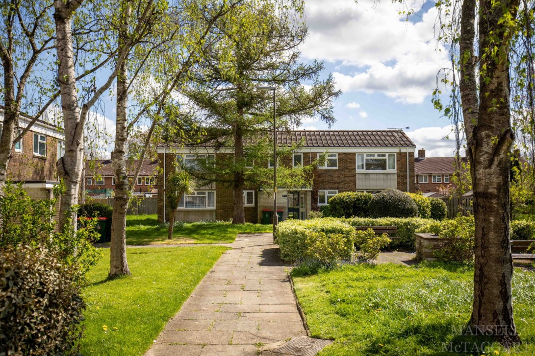 Photo of 13 Albert Crane Court Framfield Close, Crawley