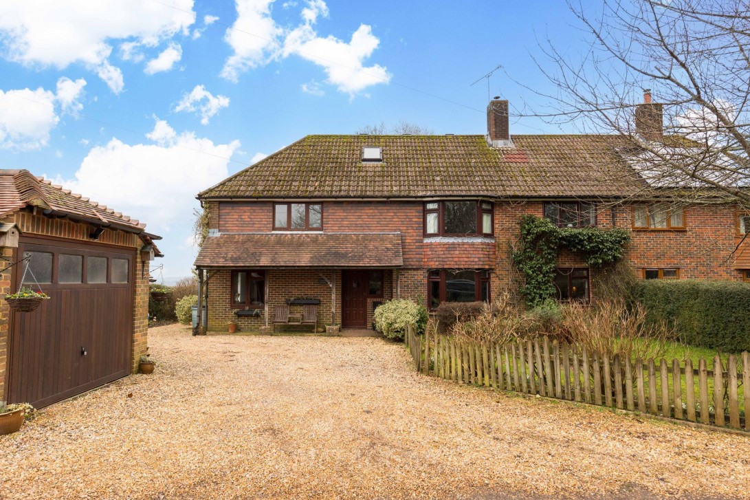 Photo of 1 Orchard Cottages Cansiron Lane, East Grinstead