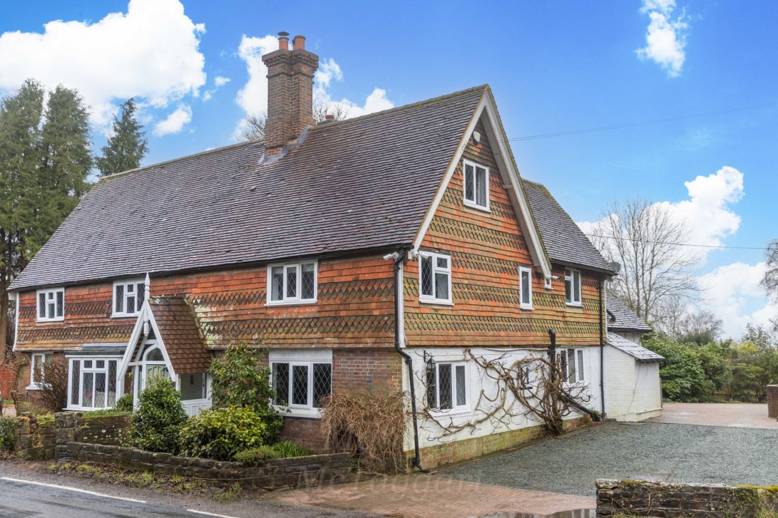 Photo of Tyes Cross Cottage Tyes Cross, East Grinstead