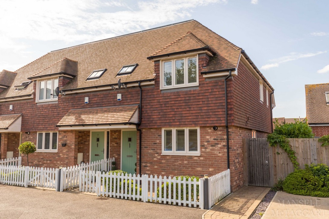 Photo of 1 Majors Mews High Street, Lingfield