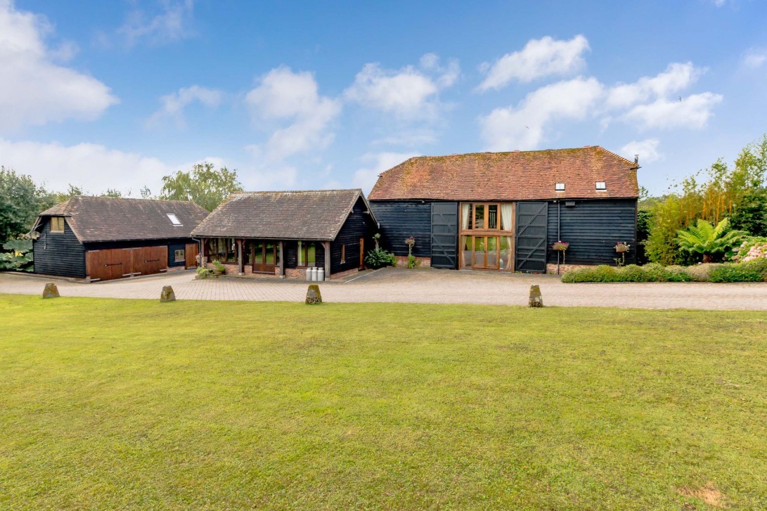 Photo of Old Brookhouse Barn, Uckfield