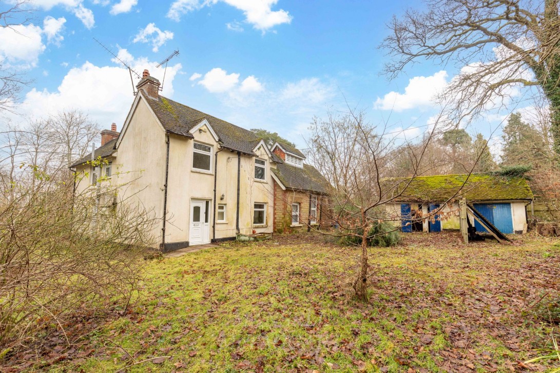 Photo of Laundry Cottages, Horsham Road, Crawley