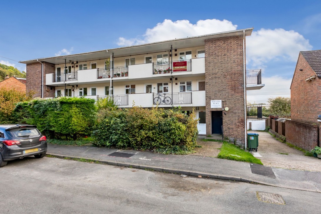 Photo of 28 Malling Place, Spences Lane, Lewes