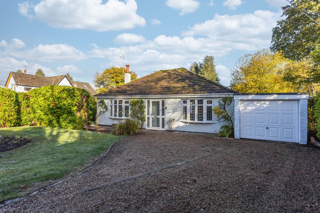 Photo of Cedars Chestnut Walk, East Grinstead