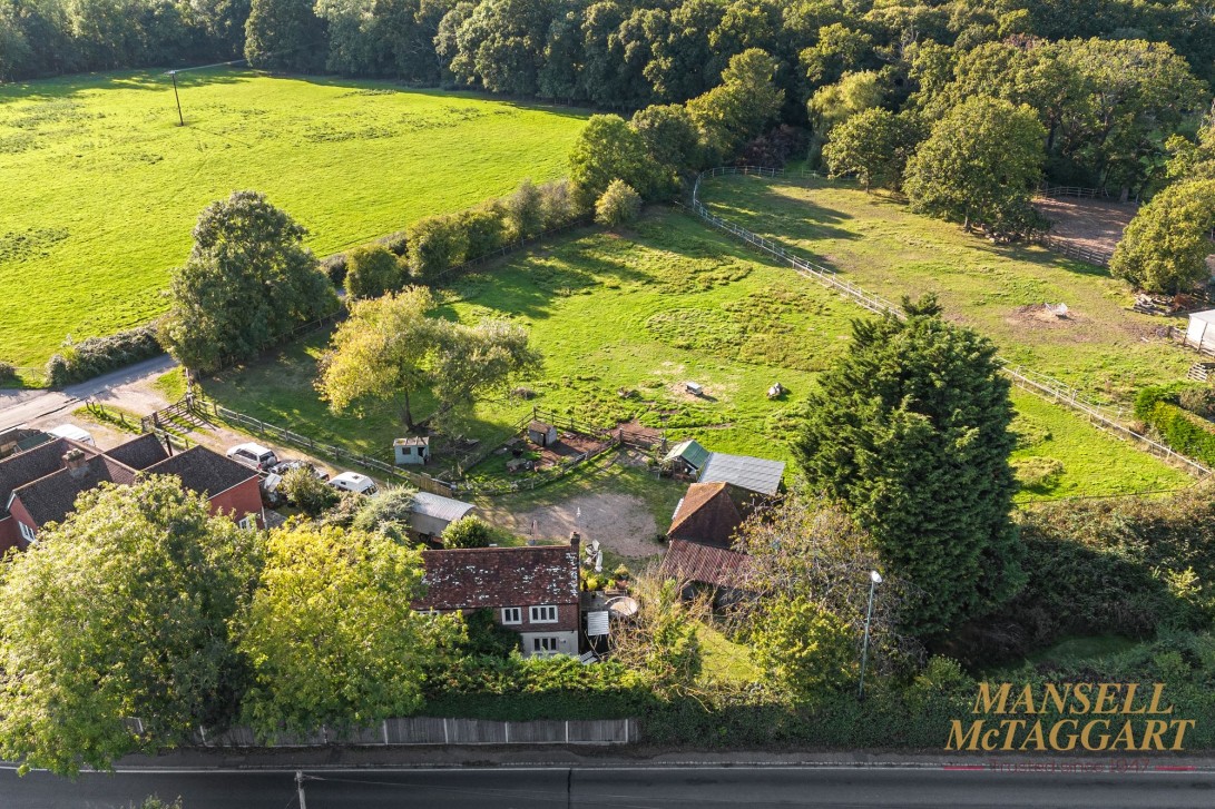 Photo of Cherry Tree Cottage Stane Street, Billingshurst